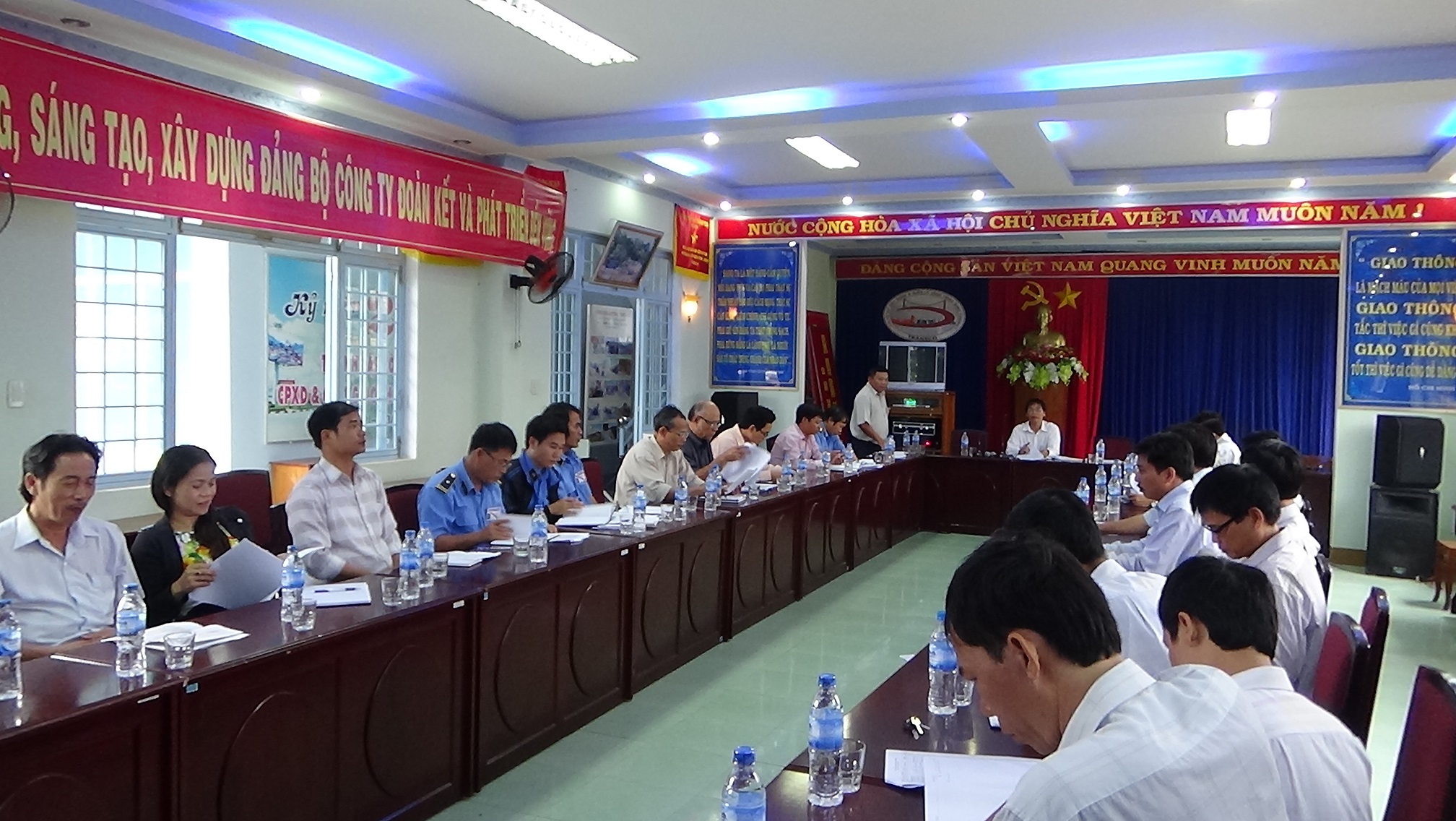 Hội nghị sơ kết công tác quản lý hành lang an toàn đường bộ trên địa bàn tỉnh Kon Tum
